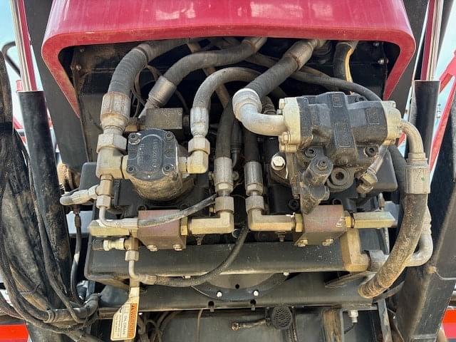 Image of Case IH 3330 Patriot equipment image 3