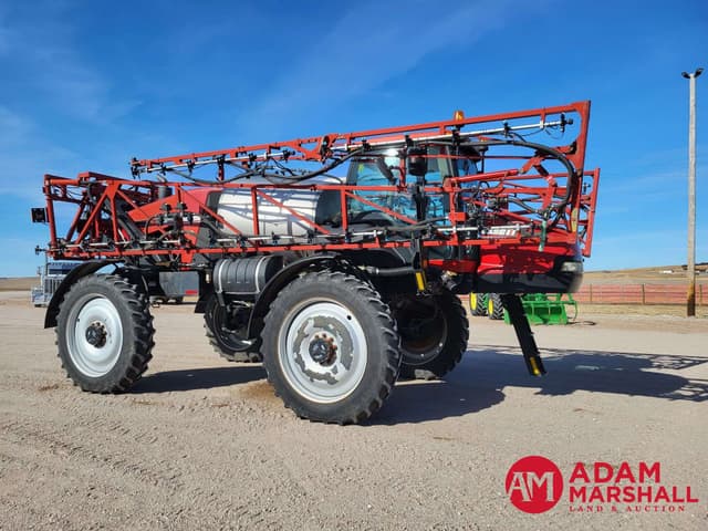 Image of Case IH 3330 Patriot equipment image 1