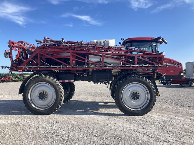 Image of Case IH Patriot 4430 equipment image 1