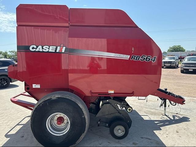 Image of Case IH RB564 Premium equipment image 3
