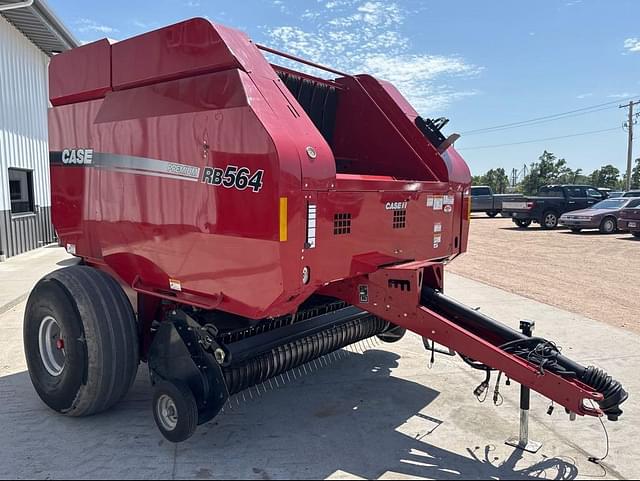 Image of Case IH RB564 Premium equipment image 2