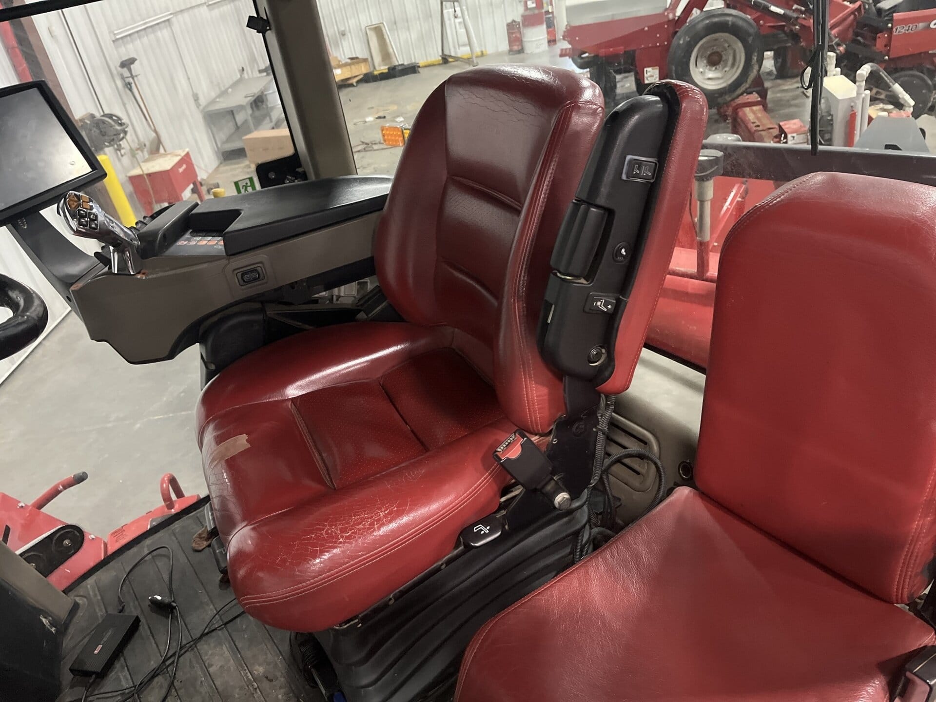 2013 Case IH Steiger 400 Rowtrac Equipment Image0