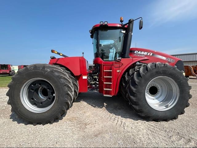 Image of Case IH Steiger 550 equipment image 1