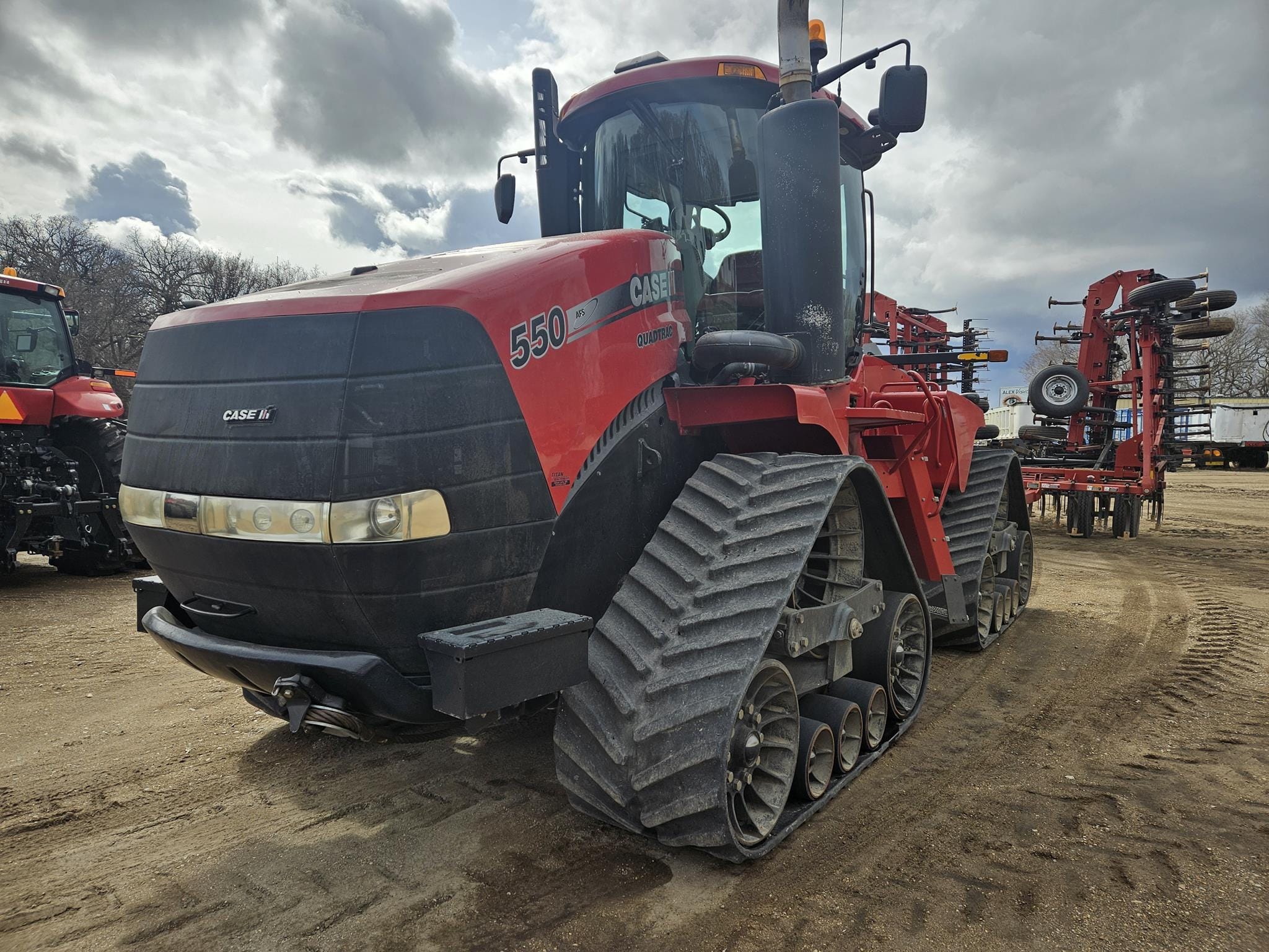 2013 Case IH Steiger 550 Quadtrac Equipment Image0