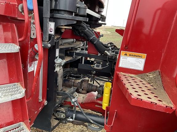 Image of Case IH Steiger 550 Quadtrac equipment image 4