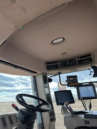 Image of Case IH Steiger 600 Quadtrac equipment image 1