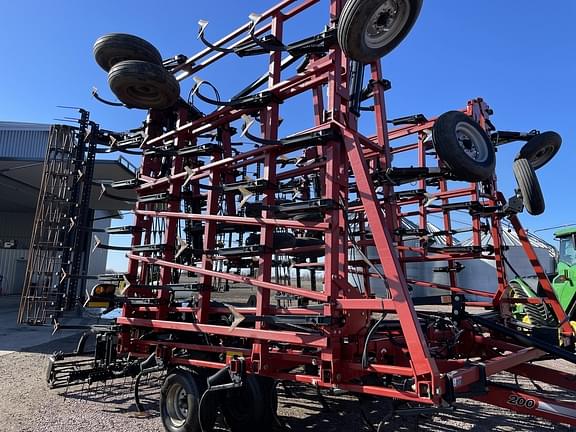 Image of Case IH Tigermate 200 equipment image 4