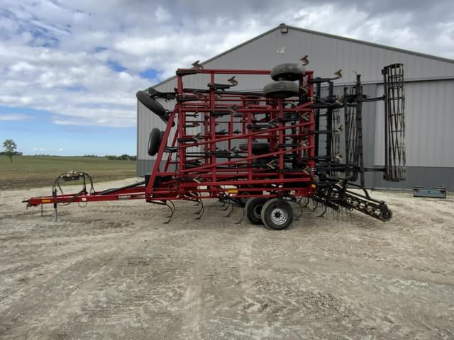 Image of Case IH Tigermate 200 equipment image 3