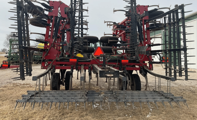 Image of Case IH Tigermate 200 equipment image 4