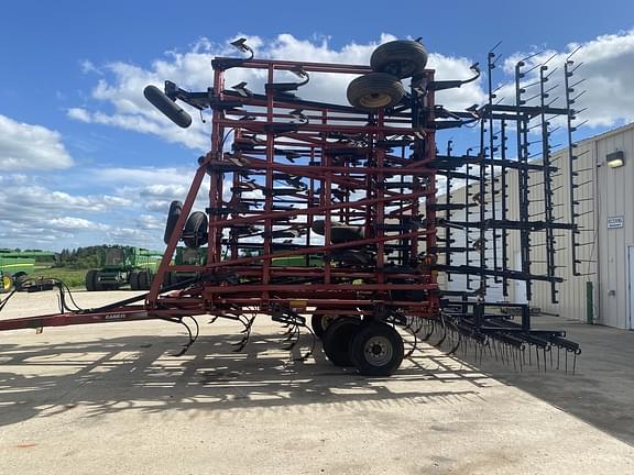 Image of Case IH Tigermate 200 equipment image 2