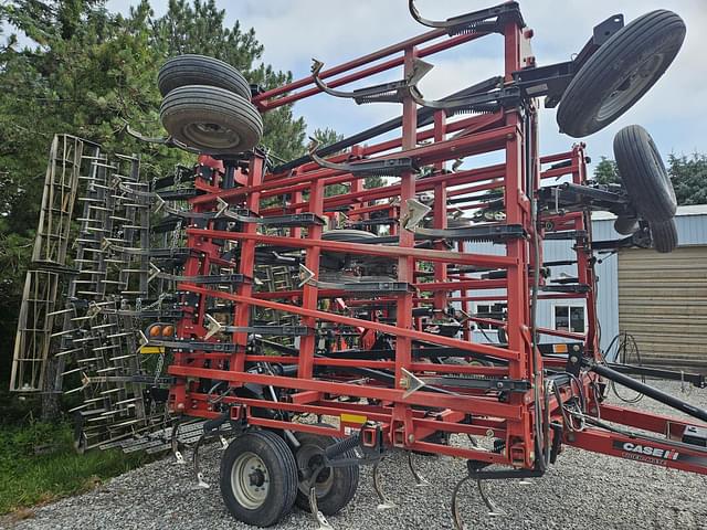 Image of Case IH Tigermate 200 equipment image 3