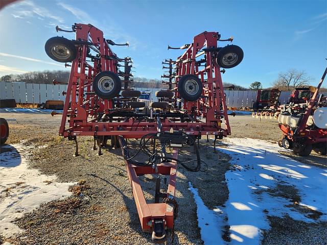 Image of Case IH Tigermate 200 equipment image 2