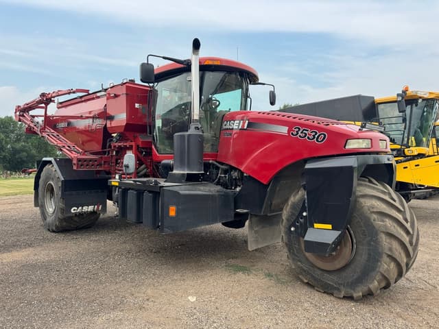 Image of Case IH Titan 3530 equipment image 1
