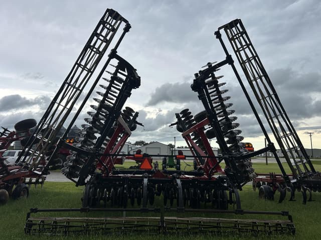 Image of Case IH True Tandem 330 Turbo equipment image 2