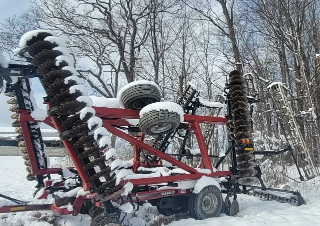 Image of Case IH 330 Turbo Till equipment image 1