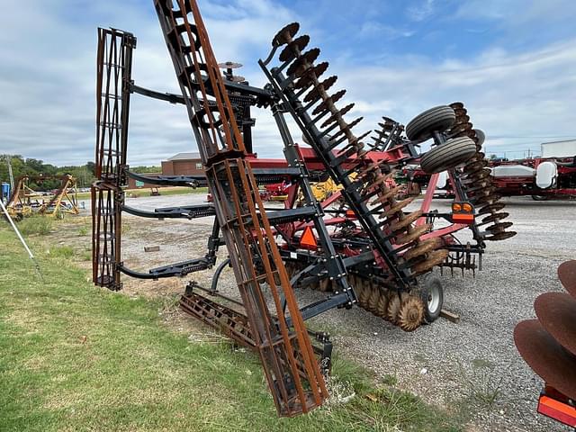 Image of Case IH 330 Turbo Till equipment image 2