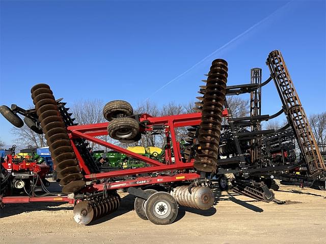 Image of Case IH 330 Turbo Till equipment image 1