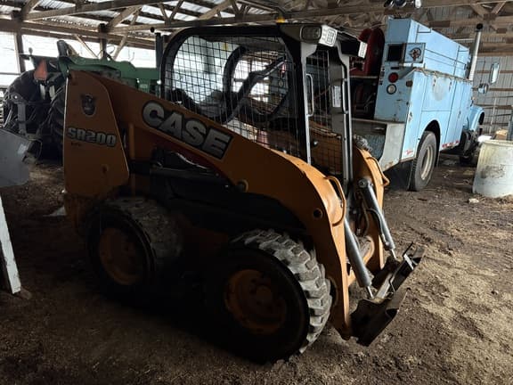 Image of Case SR200 equipment image 2