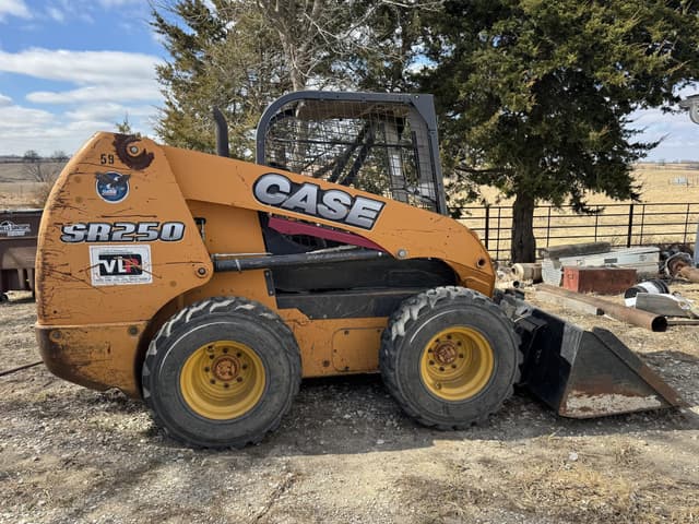 Image of Case SR250 equipment image 4