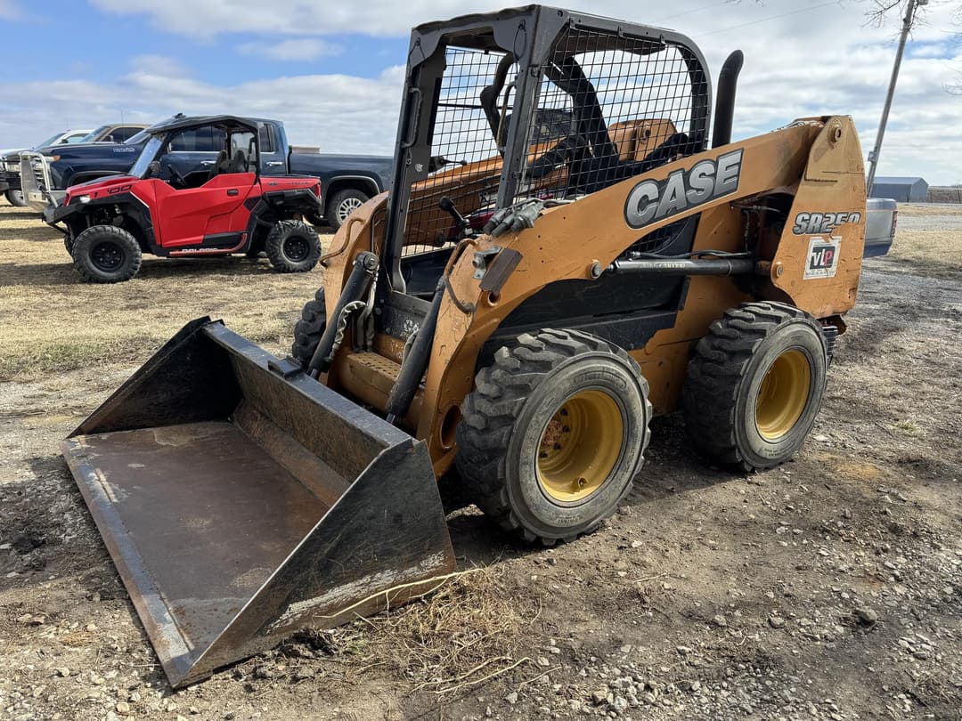 Image of Case SR250 Primary image