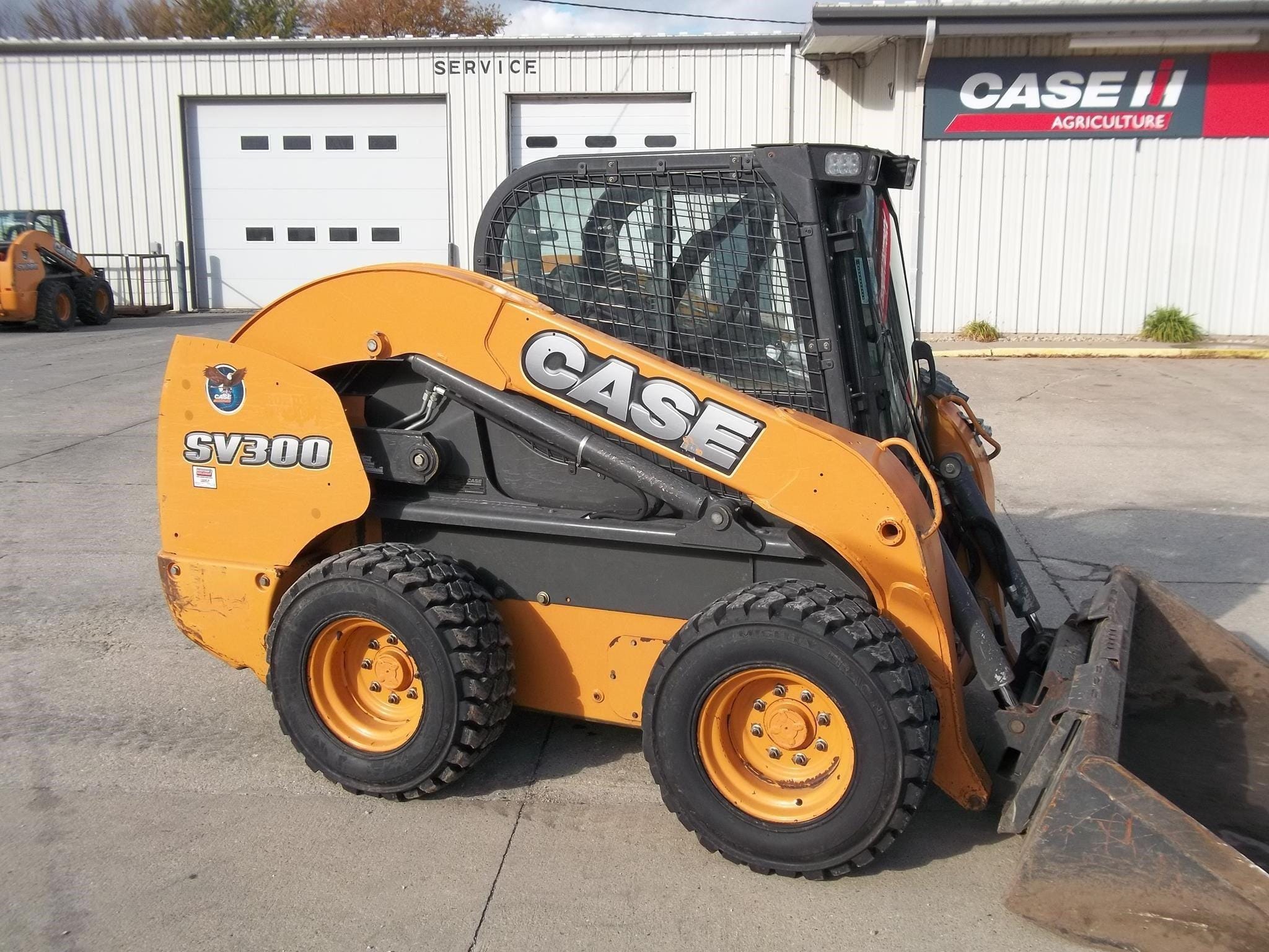 2013 Case SV300 Equipment Image0