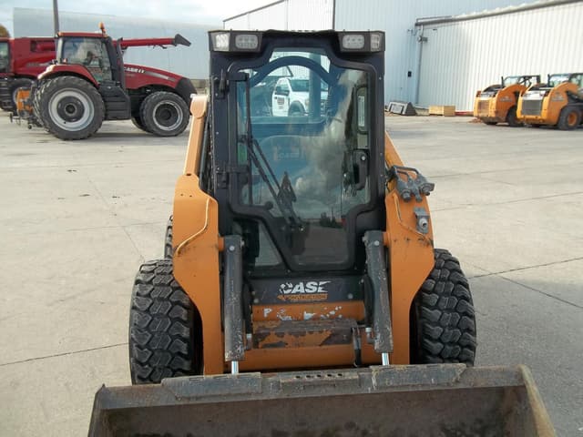 Image of Case SV300 equipment image 2