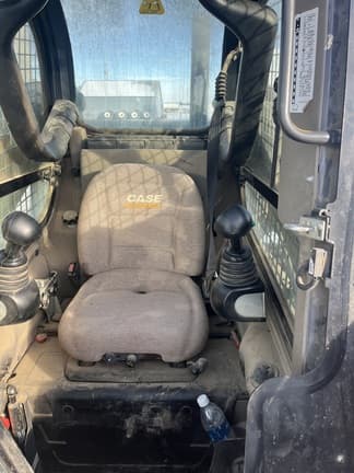 Image of Case SV300 equipment image 4