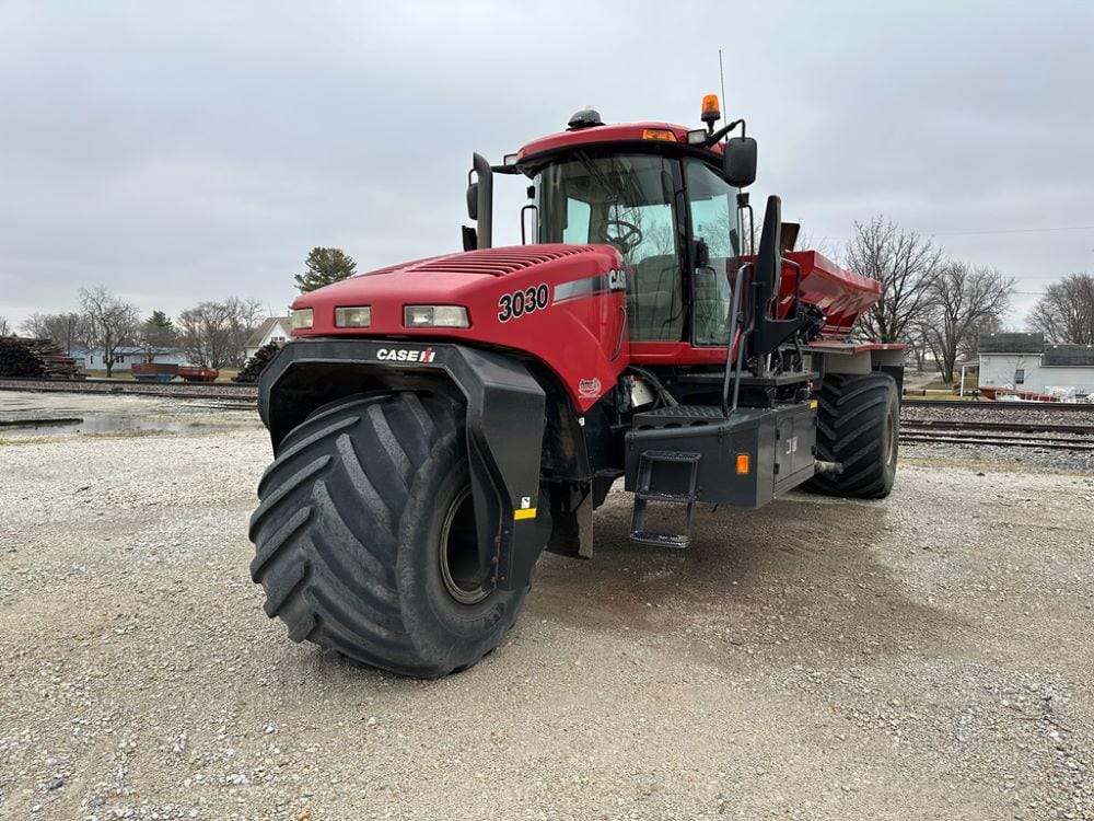 Main image Case IH Titan 3030