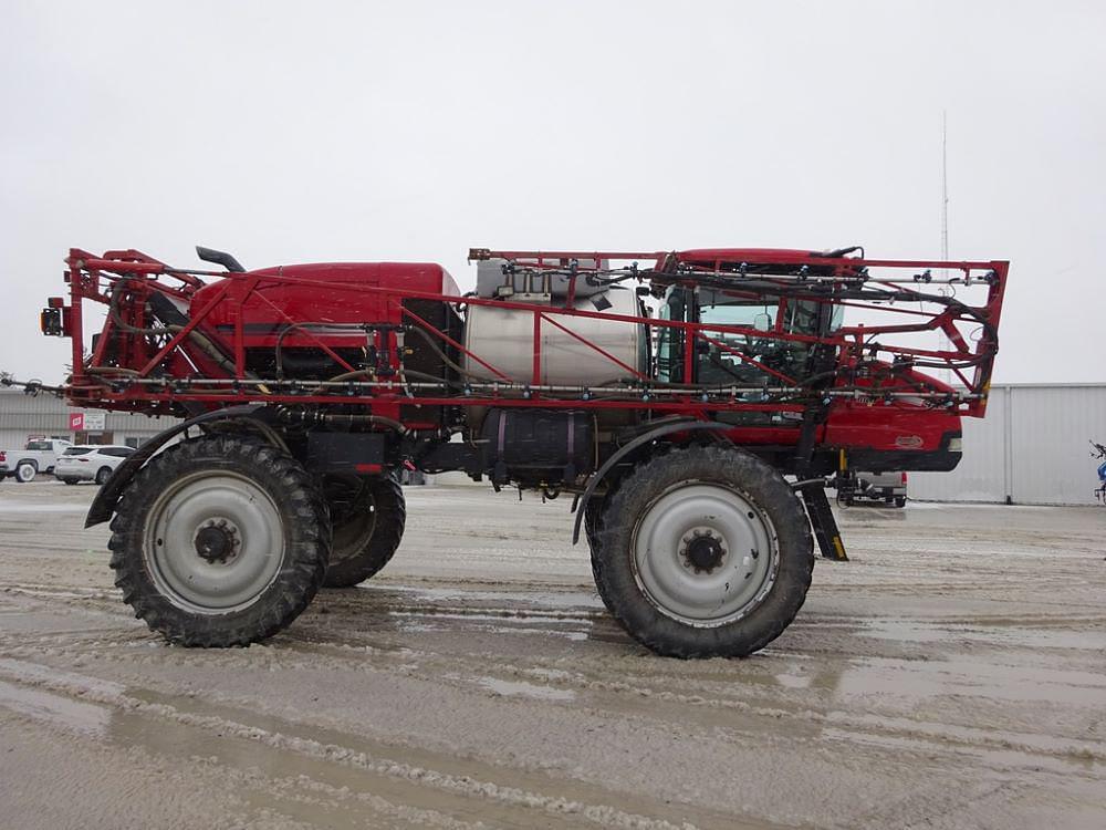 Main image Case IH Patriot 4430 11