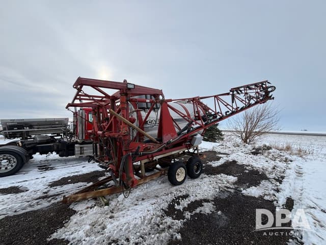 Image of Case IH 610 equipment image 4