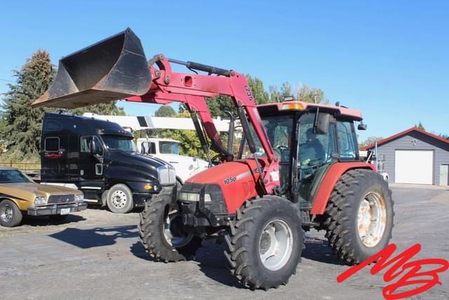 Image of Case IH Farmall 105U equipment image 1