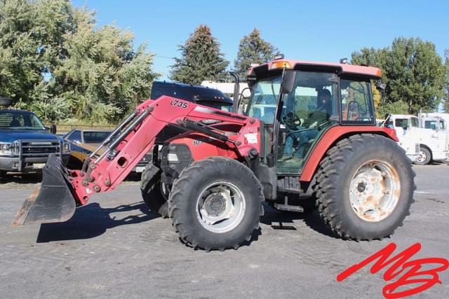 Image of Case IH Farmall 105U equipment image 2
