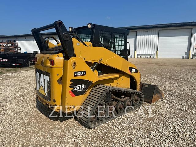 Image of Caterpillar 257B3 equipment image 2