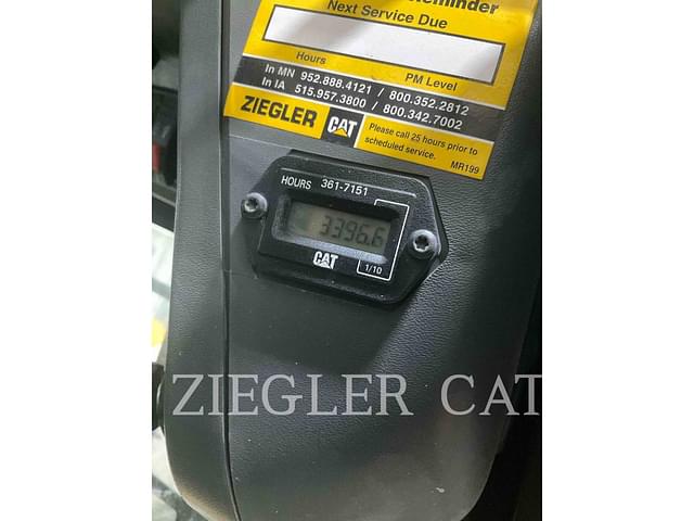 Image of Caterpillar 257B3 equipment image 3