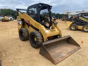 SOLD - 2013 Caterpillar 272D Lot No. 52700580 Construction with 3,516 ...