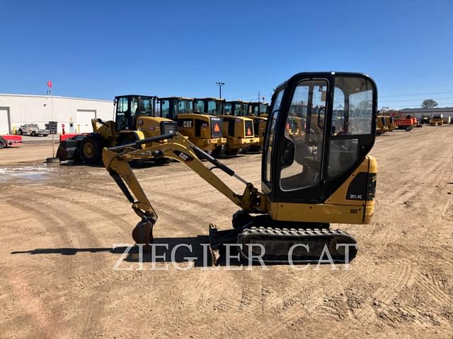 Image of Caterpillar 301.4C equipment image 1