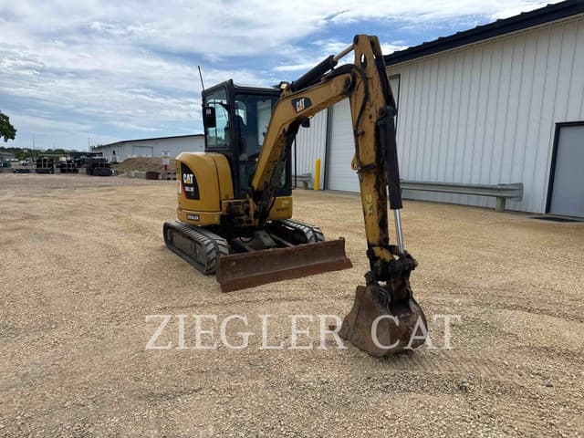 Image of Caterpillar 303.5E CR equipment image 1