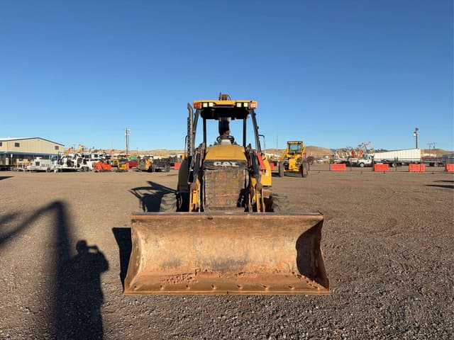 Image of Caterpillar 420F IT equipment image 1