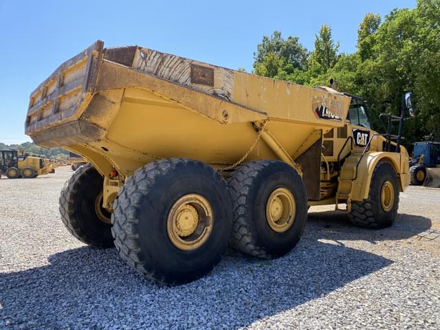 Image of Caterpillar 740B equipment image 2