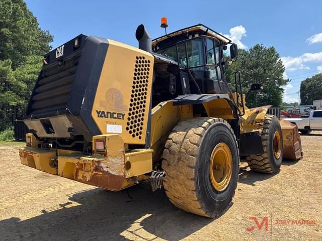 Image of Caterpillar 966K equipment image 2
