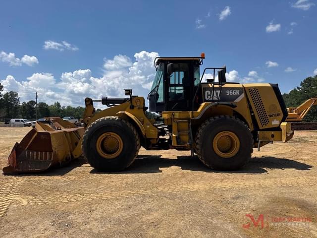 Image of Caterpillar 966K equipment image 4