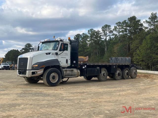 Image of Caterpillar CT660 equipment image 3