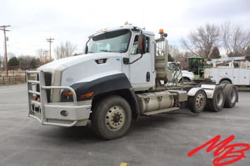 Main image Caterpillar CT660L