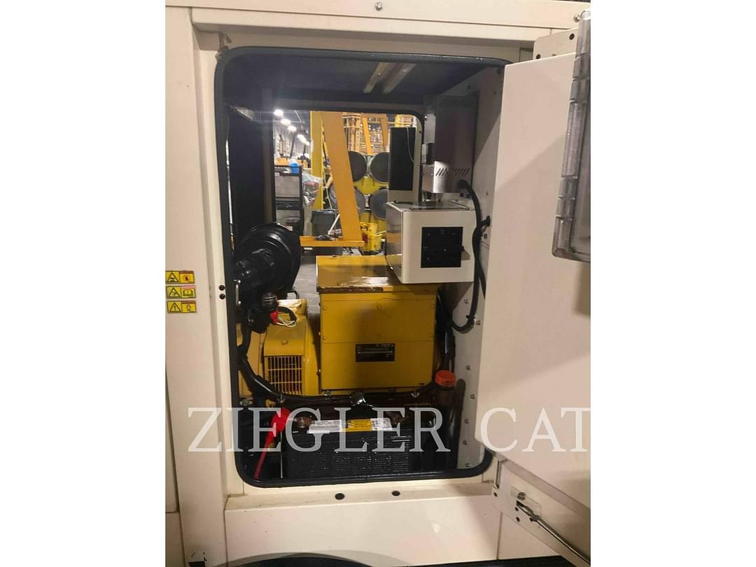 Image of Caterpillar XQ30 Primary image