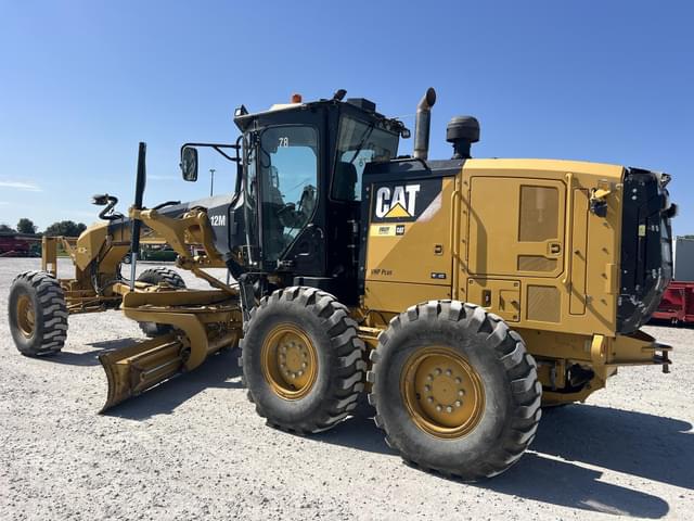 Image of Caterpillar 12M2 equipment image 3