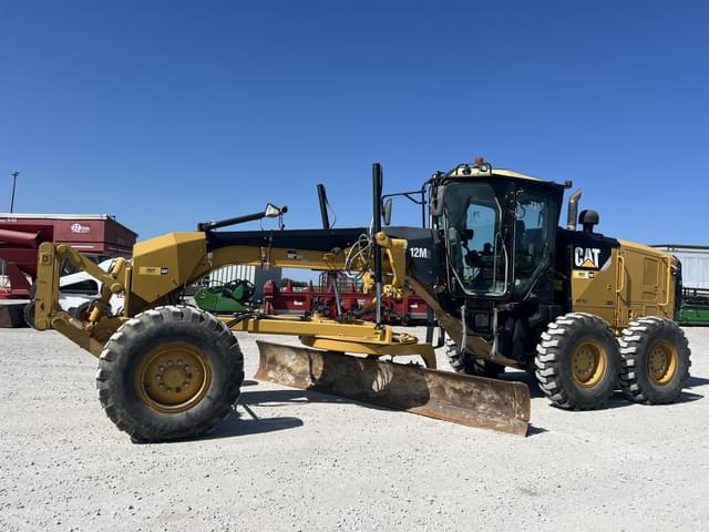 Image of Caterpillar 12M2 equipment image 1