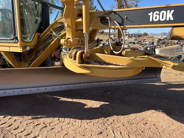 Image of Caterpillar 160K equipment image 4