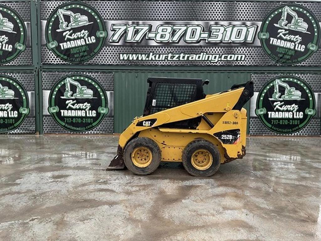 2013 Caterpillar 252B3 Equipment Image0