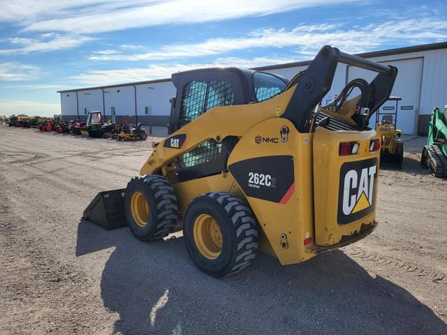 Image of Caterpillar 262C2 equipment image 3