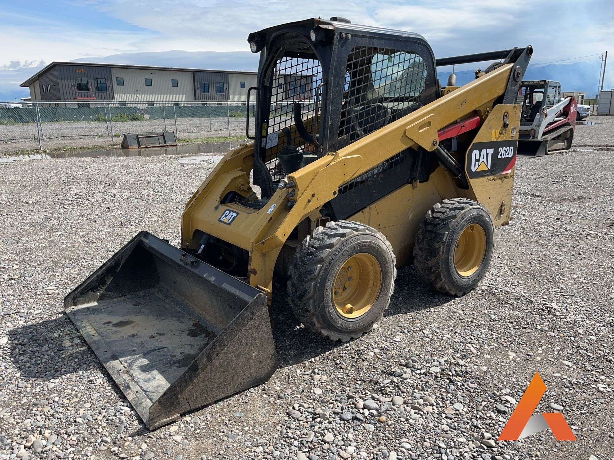 2013 Caterpillar 262D Equipment Image0